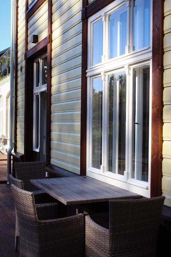 Emajoe Keeltekool Apartment Tartu Exterior foto